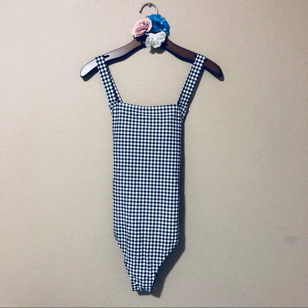 Gingham print one-piece swimsuit
